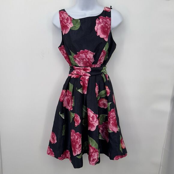 JESSICA HOWARD Sz 6  Flutter-Sleeve Black /pink  Floral Fit & Flare Short Dress - Picture 1 of 12